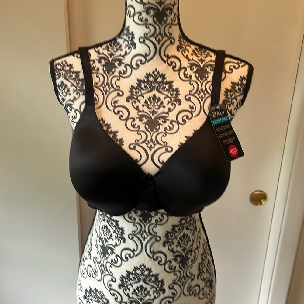 Bali intimates